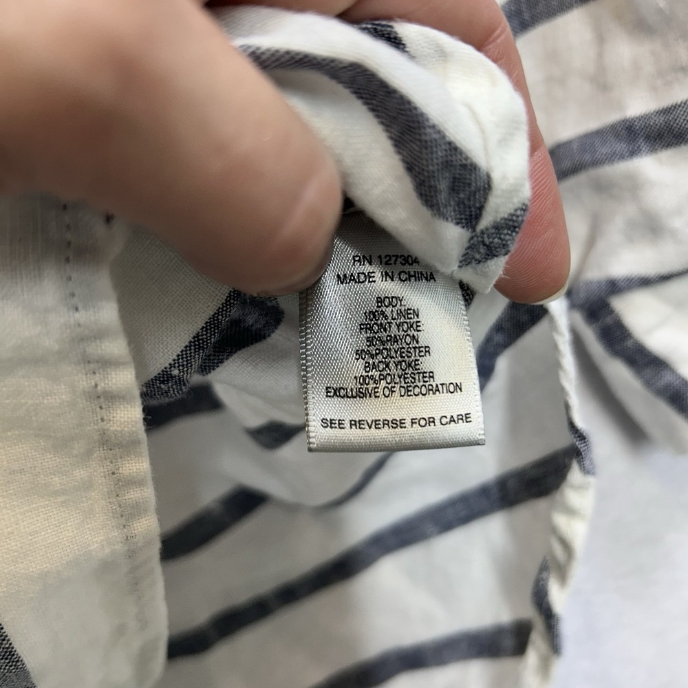 John Mark Linen Floral Embroidered Blouse Size M Blue And White Striped - Picture 7 of 7